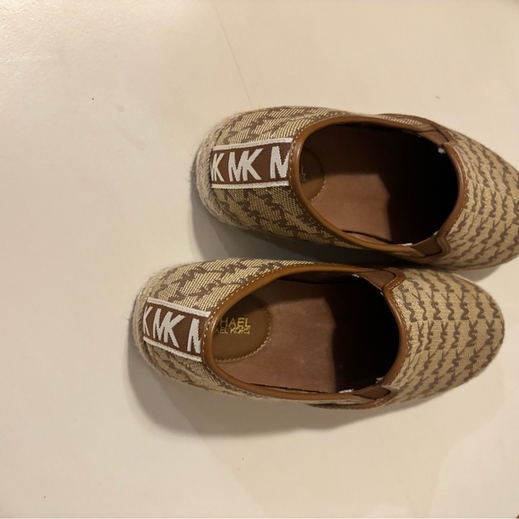 Michael Kors Logo Espadrille Slip On Shoe Tan Brown Women's Size 8M - Picture 5 of 6